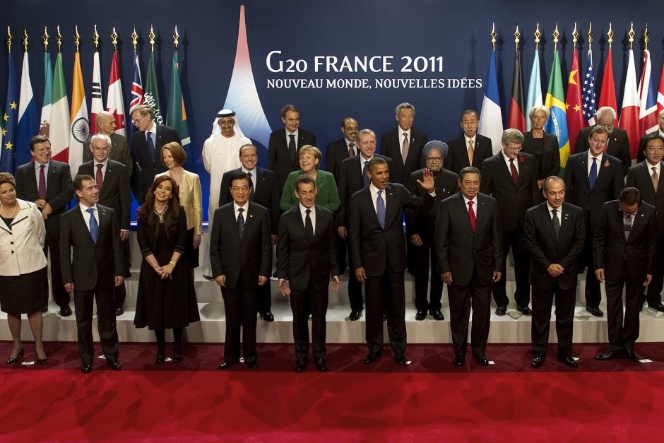 A photo of the 2011 G20 members, right before the cyber attack occurred.